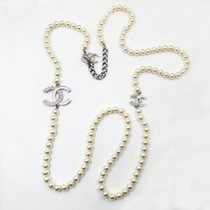 Chanel Silver Mini Flower Crystal CC Pearl Necklace